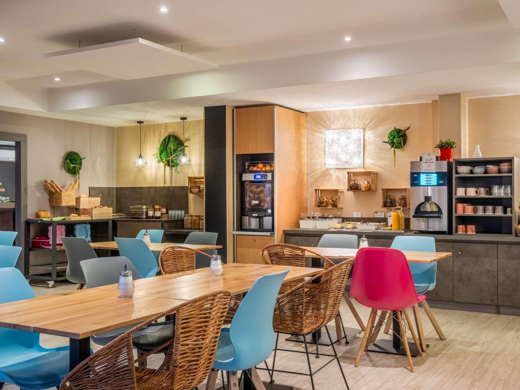 Ibis Styles Blois Centre Gare Hotell Exteriör bild