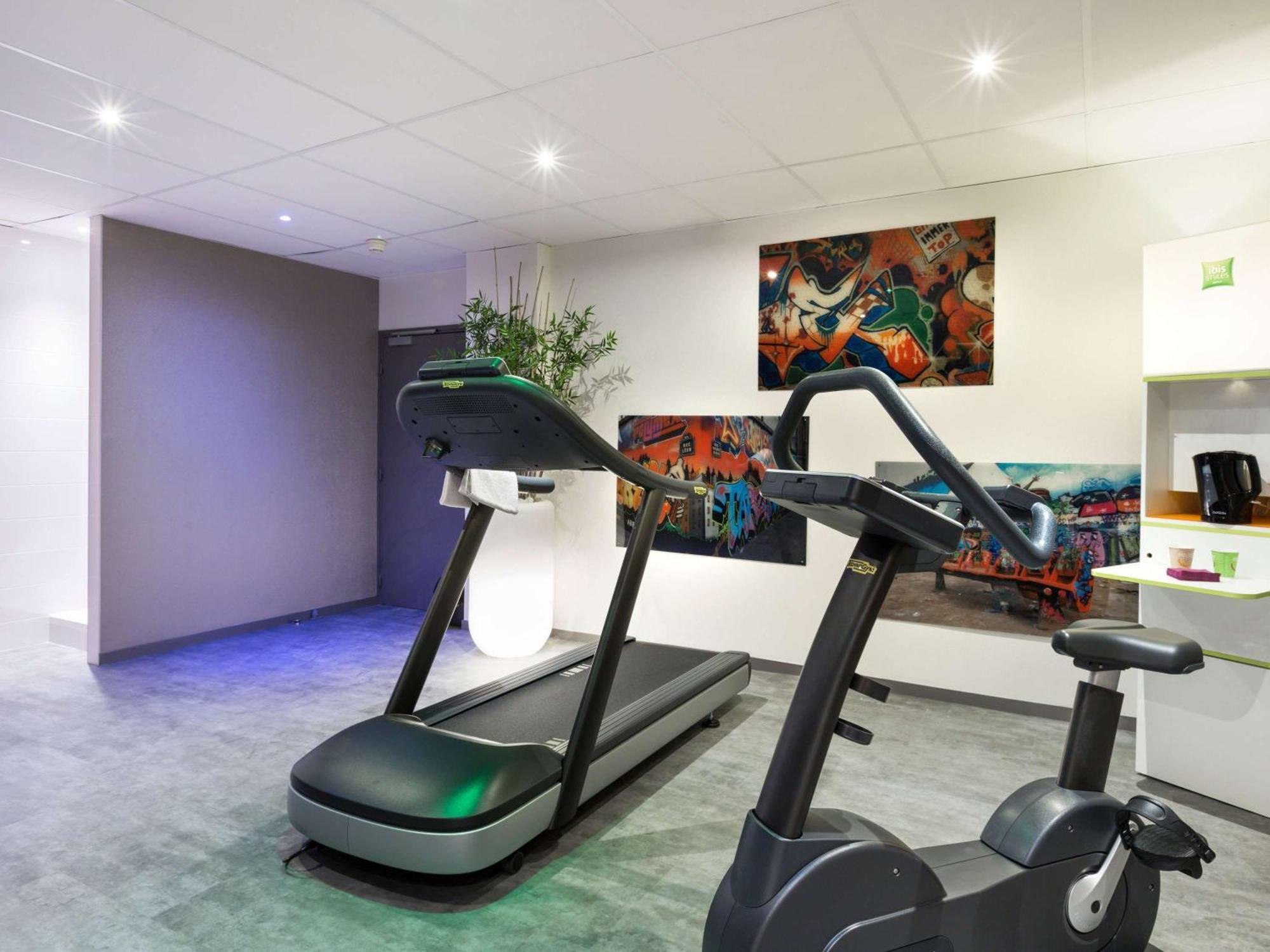 Ibis Styles Blois Centre Gare Hotell Exteriör bild