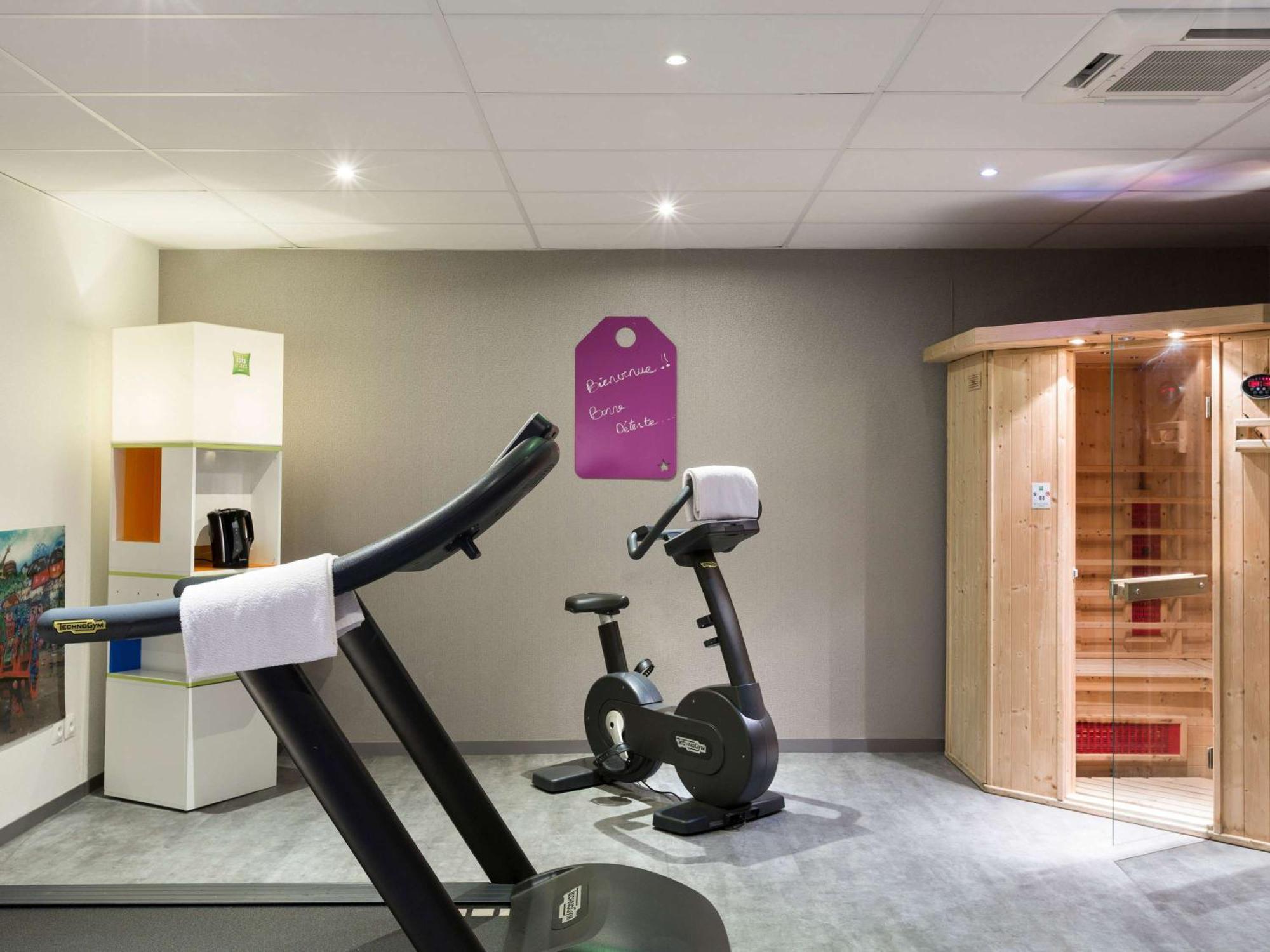 Ibis Styles Blois Centre Gare Hotell Exteriör bild
